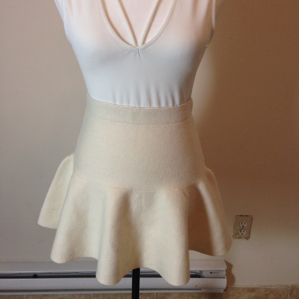 Shaci Blue Cream Skirt Size: Small